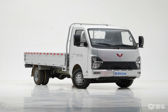 五菱龙卡 3.8米货厢 置换补贴 4000 元
