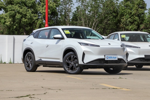 风神SKY EV01优惠高达6.3万元