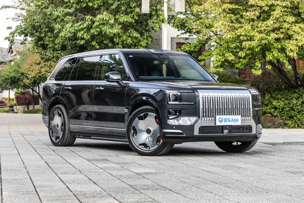 置换ZEEKR 9X享受补贴送大礼包