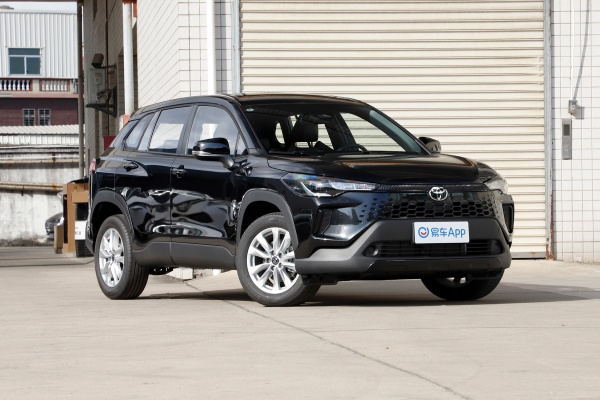 卡罗拉锐放优惠高达3.3万元