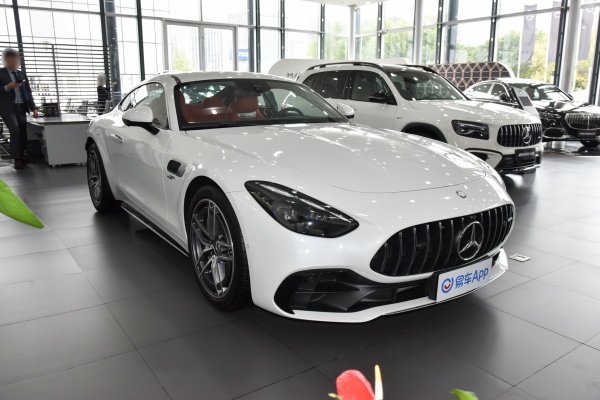 奔驰GT AMG优惠高达25.6万元