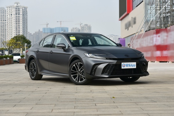 置换凯美瑞优惠高达3.3万元