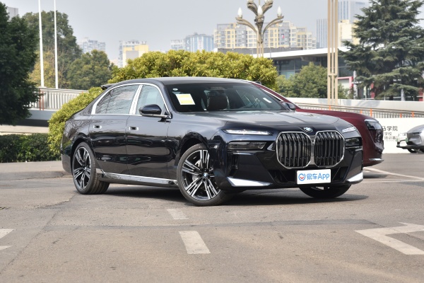 北京宝泽行宝马7系优惠高达17.81万元