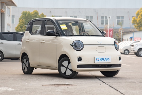 第五代宏光MINI置换补贴价4.28万元起