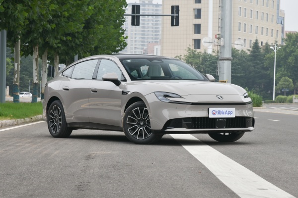 MG 07享受补贴还优惠0.3万元