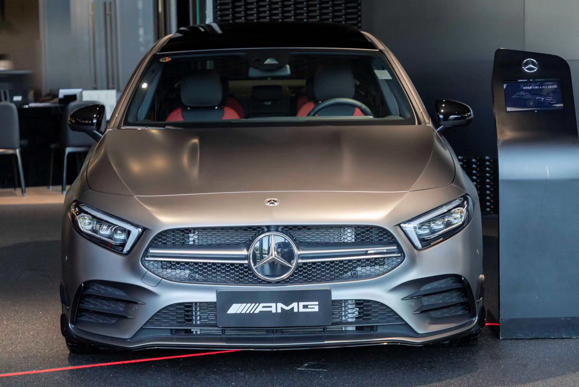 奔驰A级 AMG(进口)优惠高达10万元