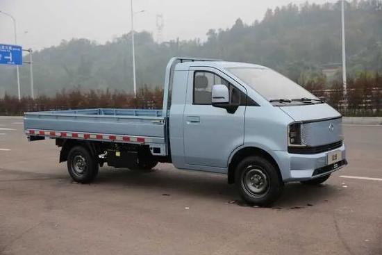 长安跨越星塔K5单后轮版：城配高效省钱